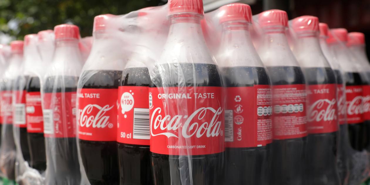Suntory et Coke visent à endiguer la vague de déchets plastiques en Asie du Sud-Est