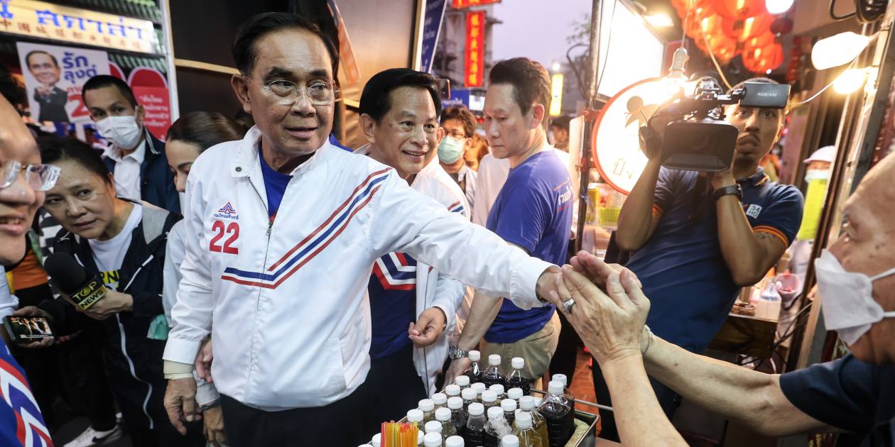 Le nouveau parti de Prayuth courtise les électeurs thaïlandais avec un gage de stabilité